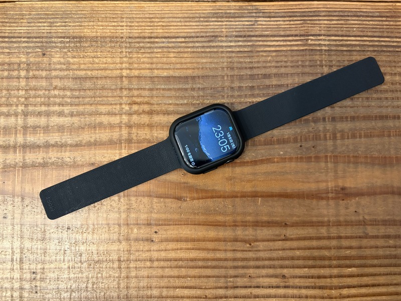 Apple Watchを「ジム&スーツ」仕様に。Spigenケース×MOFTバンドで最強の相棒が完成した